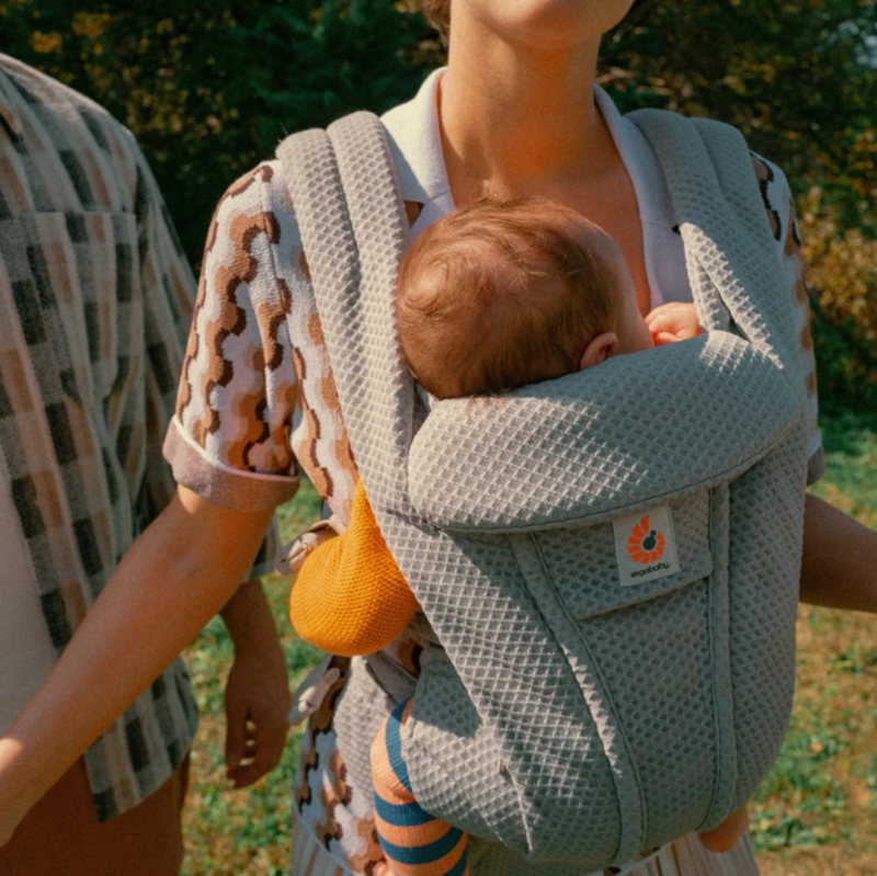Ergobaby Omni Deluxe Mesh Pearl Grey