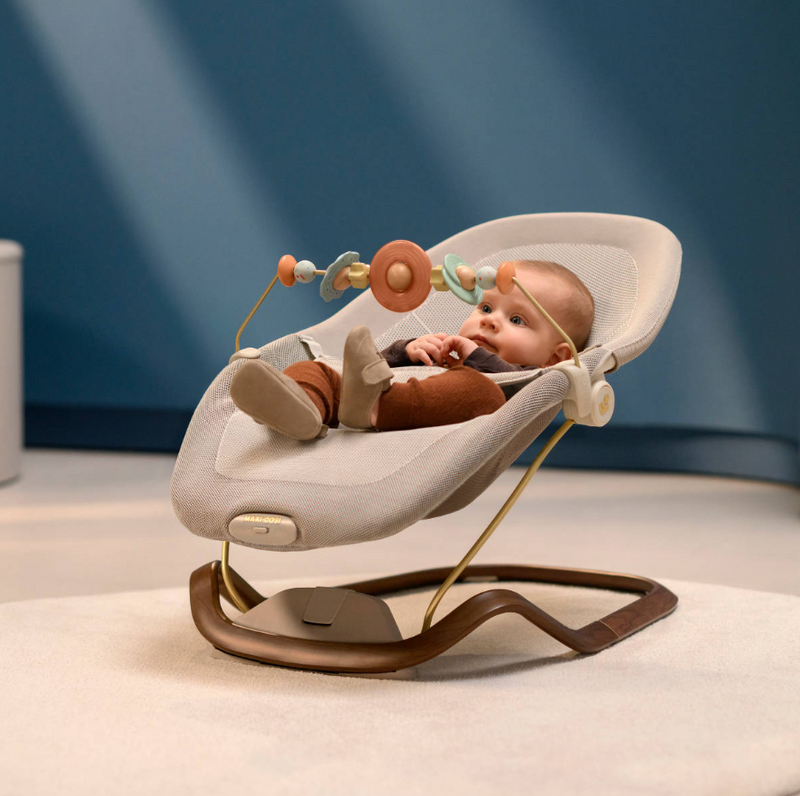 Maxi Cosi Dove Elegance Bege com Arco de Atividades