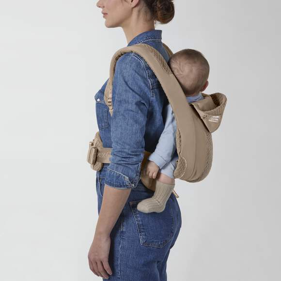 Cybex Coya Carrier Cozy Beige