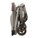 Maxi Cosi Fame Cabin Saphire Sand com Barra Frontal